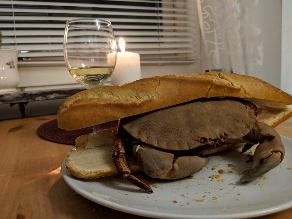 A crab sandwich