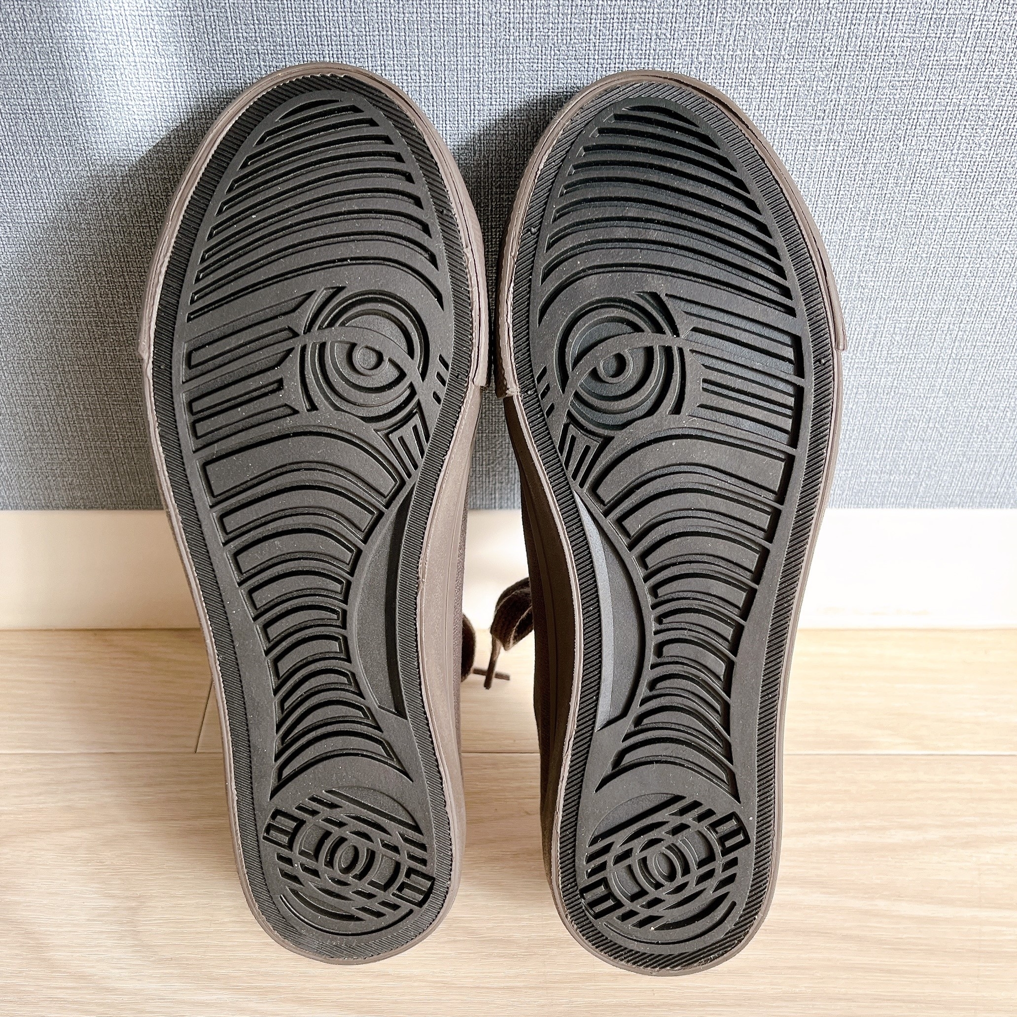 無印良品のオススメのシューズ「婦人 疲れにくい 撥水スニーカー」