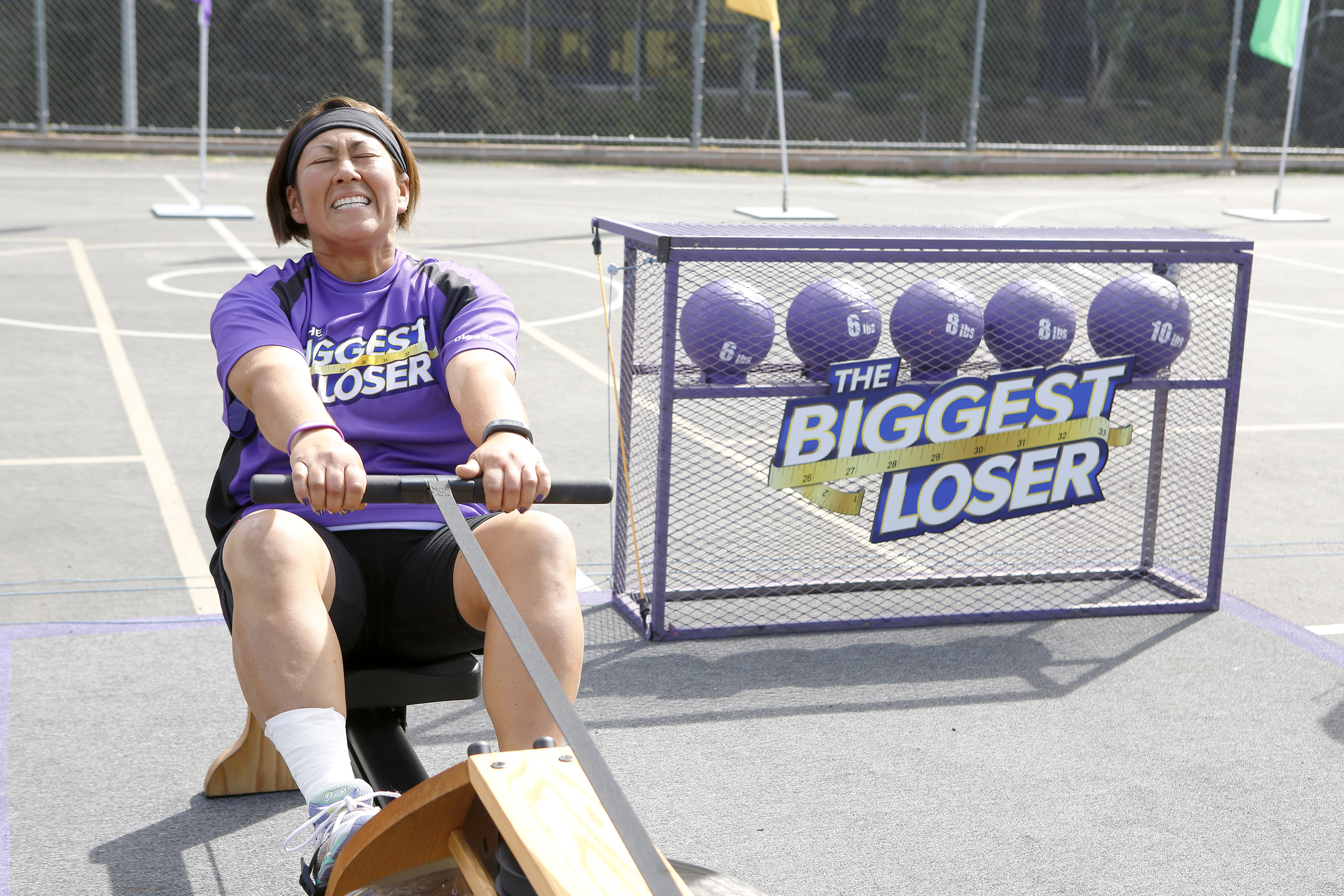 Contestant on The Biggest Loser exercising