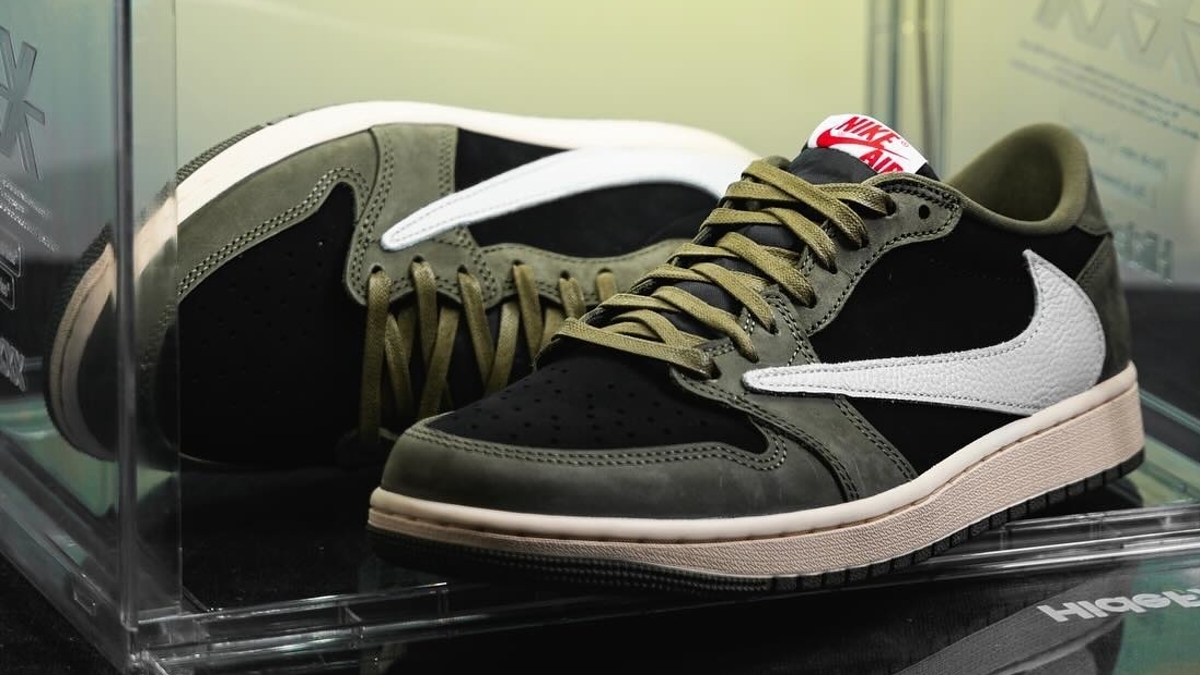 Travis Scott x Air Jordan 1 'Black/Olive' Collab Release