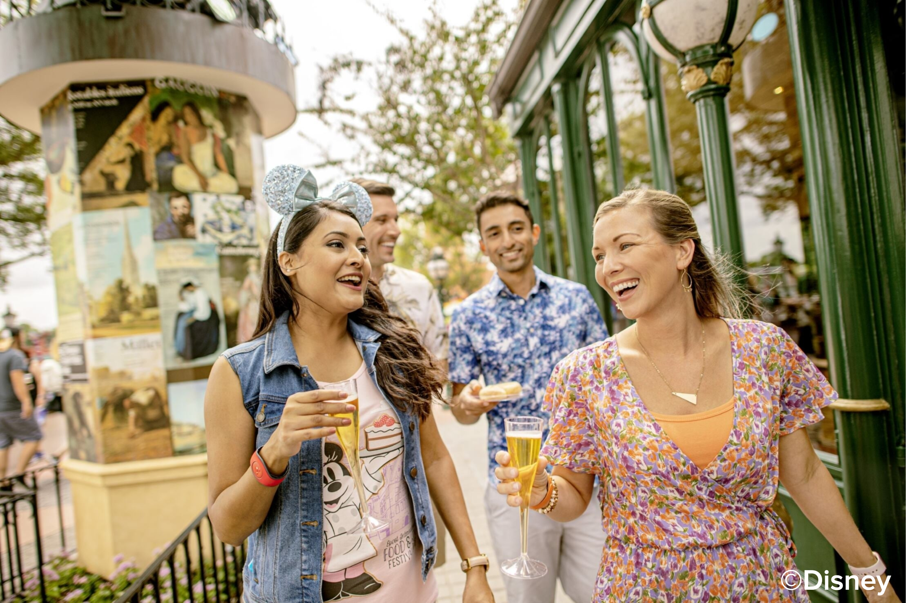 Group of friends enjoy drinks in Epcot