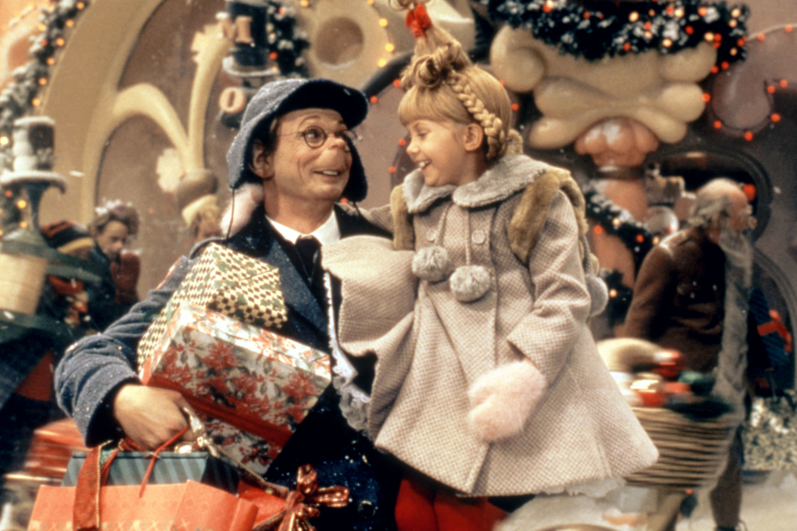 cindy loo-whoo with her dad getting presents