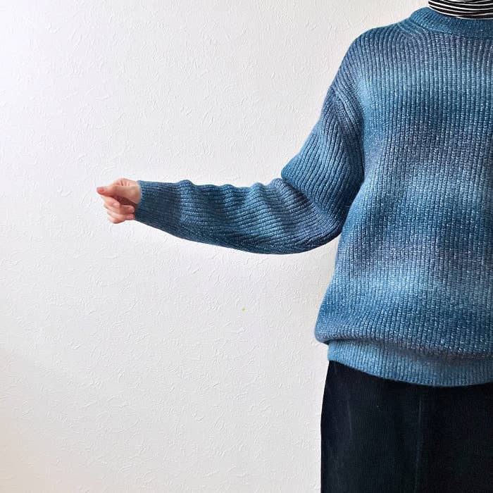 GU(ジーユー)のおすすめトップス「ローゲージセーター(長袖)(グラデーション)」