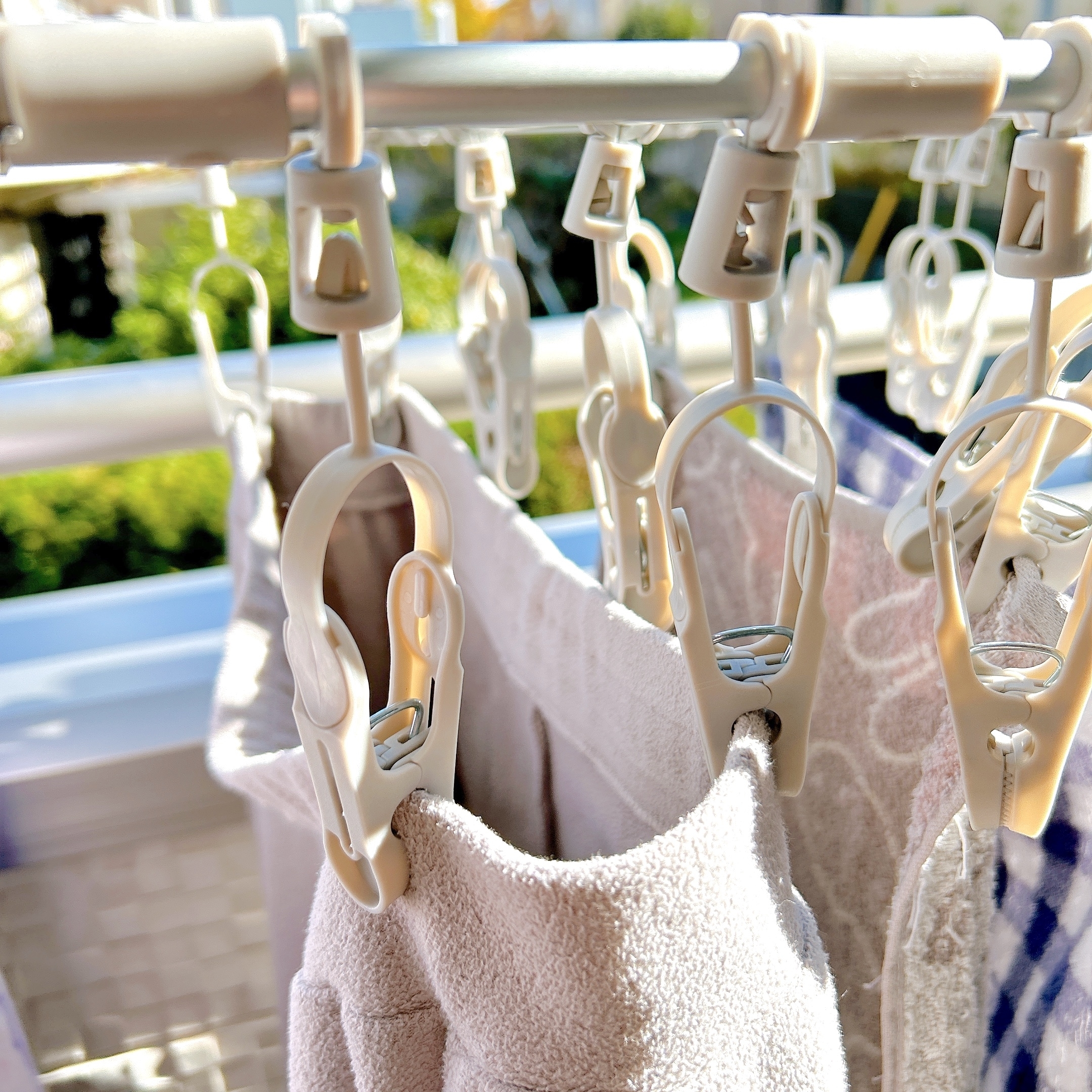 CAINZ(カインズ)のおすすめ洗濯グッズ「楽干し・楽カケ アルミ洗濯ハンガー 40ピンチ」