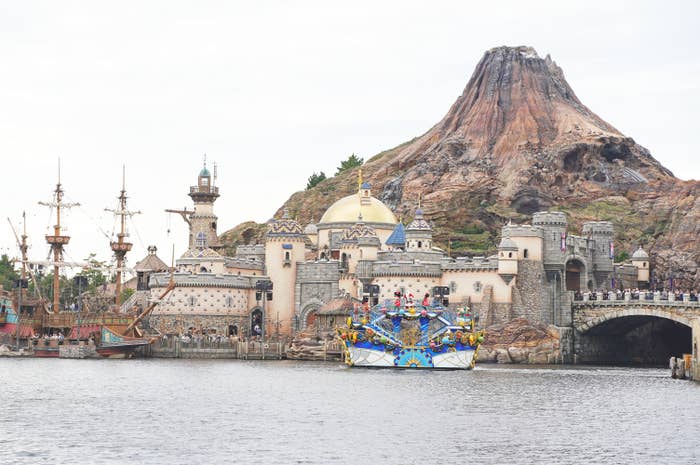 東京ディズニーシーの「ディズニー・クリスマス・グリーティング」