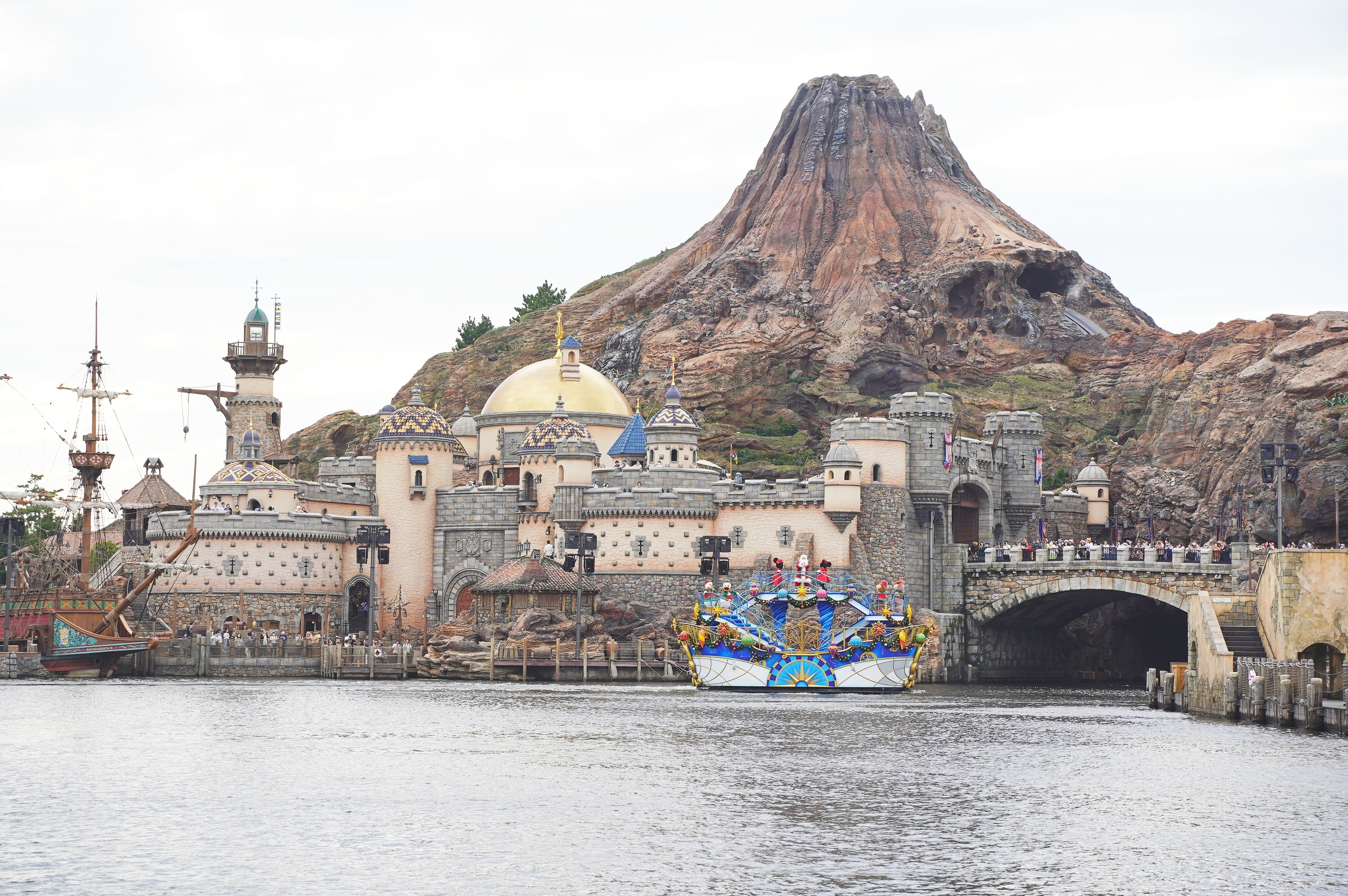 東京ディズニーシーの「ディズニー・クリスマス・グリーティング」