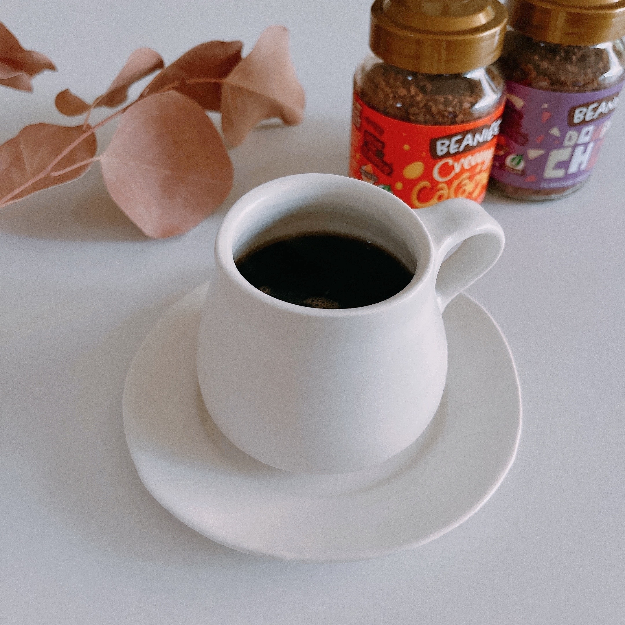 成城石井のオススメのコーヒー「ビーニーズ イギリス クリーミーキャラメル 50g」「ビーニーズ イギリス ダブルチョコ 50g」