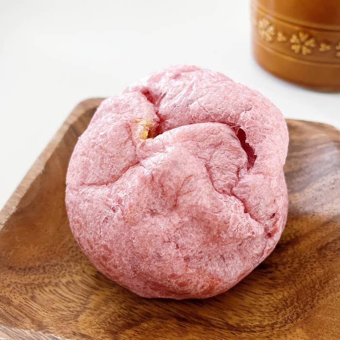 セブン-イレブンのオススメのスイーツ「やきいもこ やきいもクリーム&ホイップ」