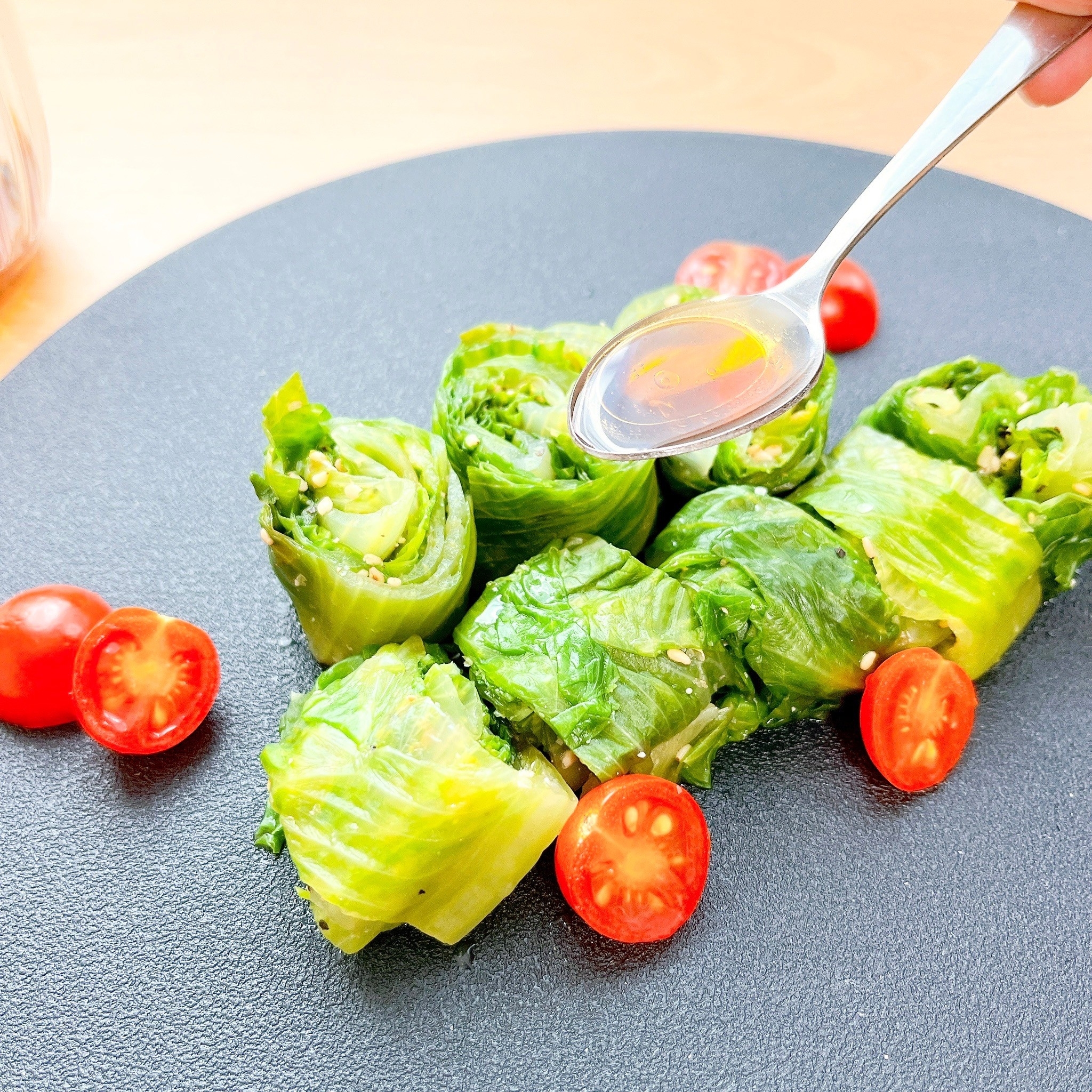 NITORI(ニトリ)のオススメのキッチングッズ「お皿になるまな板(大)」