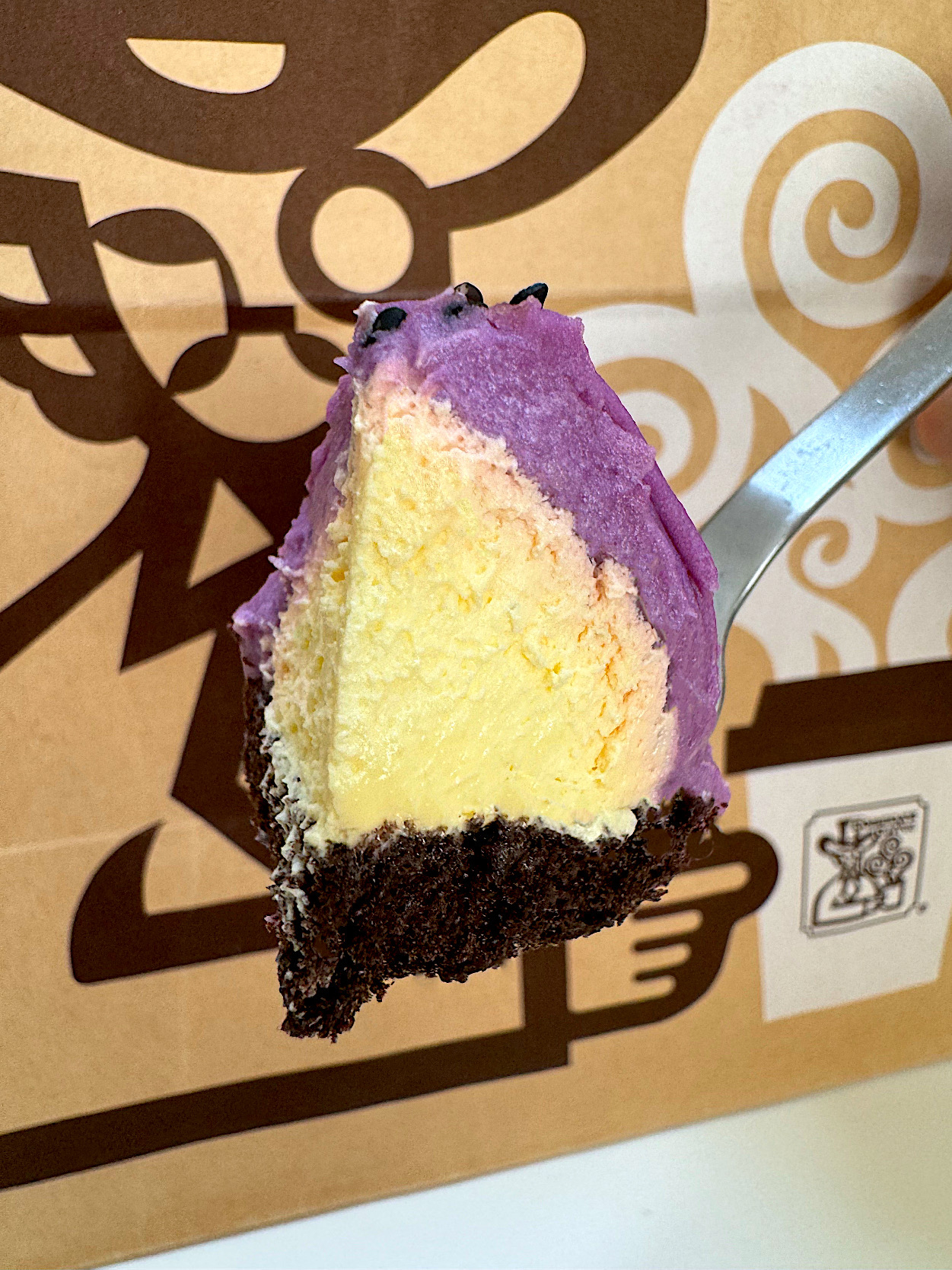 コメダ珈琲店のおすすめスイーツ「スイートパープルモンブラン」