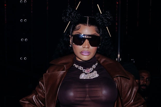 Nicki Minaj Tells Barbz to 'Never Threaten Anyone on My Behalf' - Vimarsana News