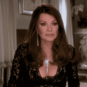 lisa vanderpump gif crying