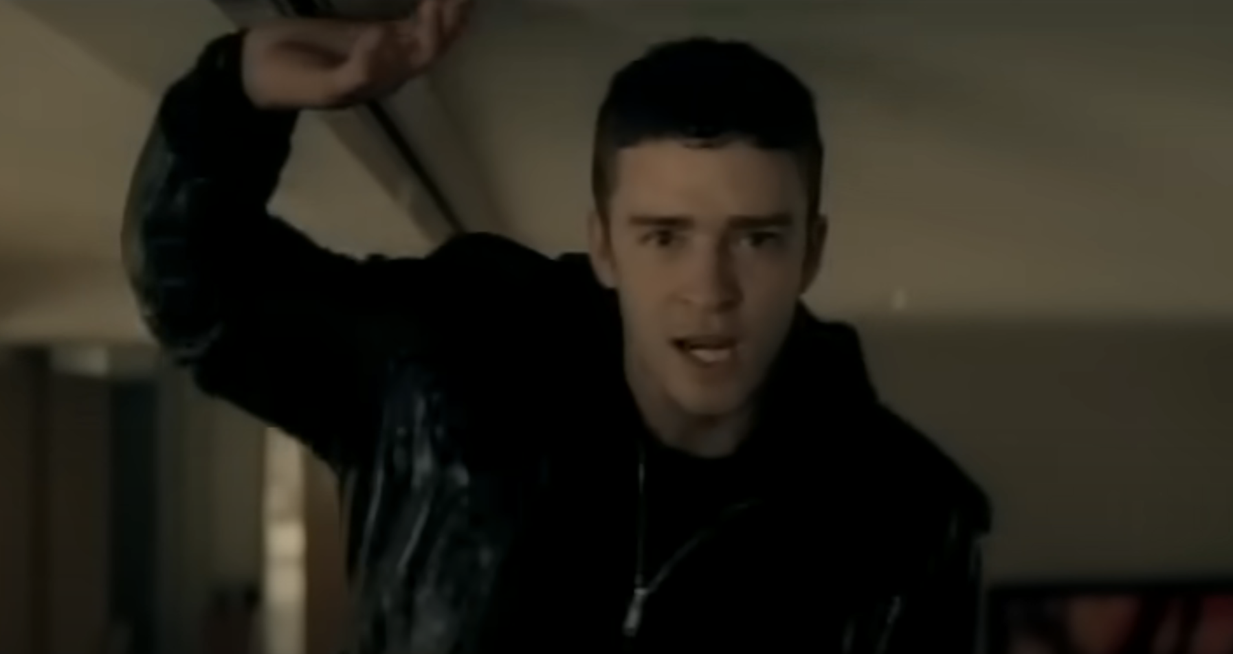 Justin Timberlake singing in a scene from &quot;Cry Me a River&quot;