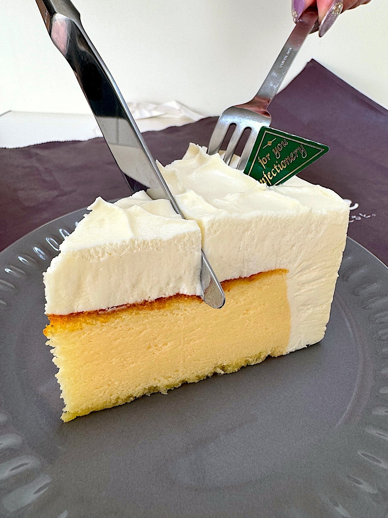 シャトレーゼのオススメのケーキ「ダブルチーズケーキ」