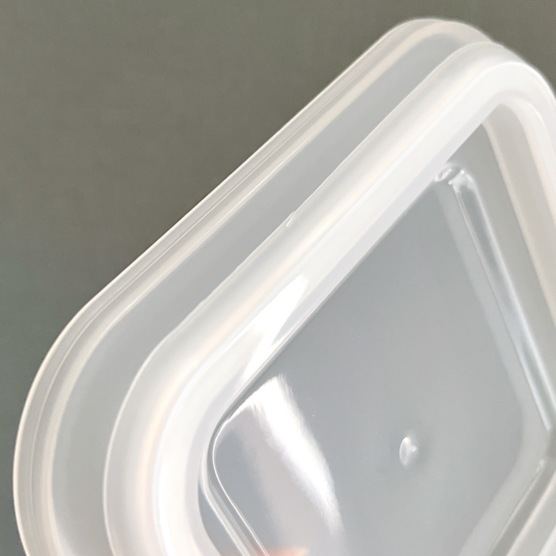 3COINSのオススメのグッズ「【KITINTO】味噌保存容器」