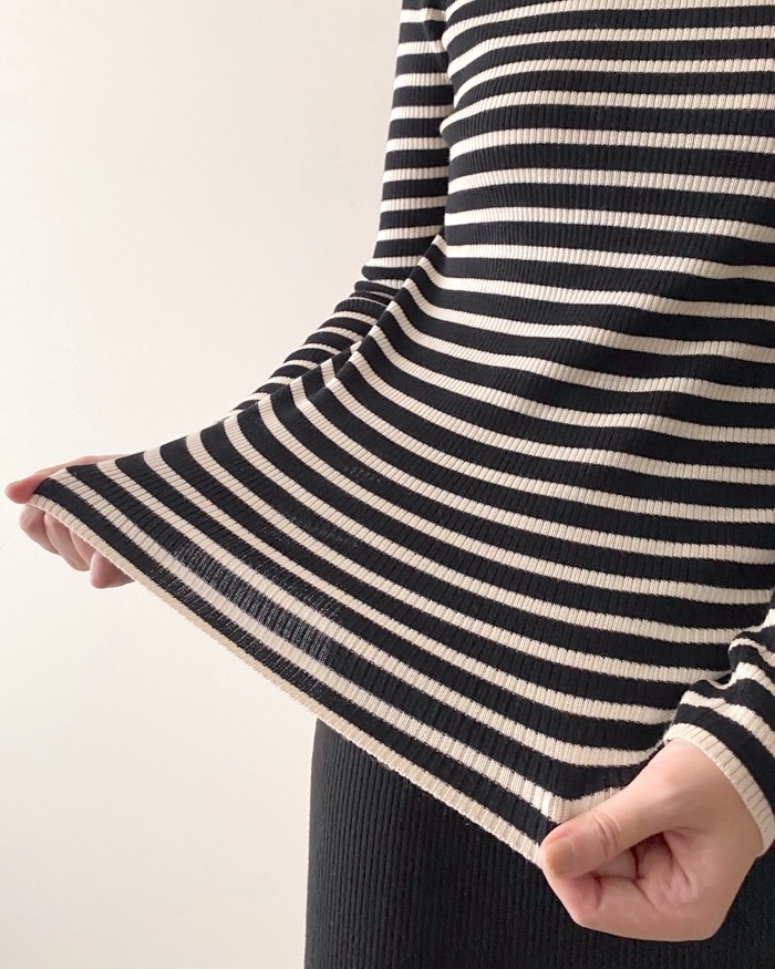 ユニクロ】何枚あってもいい!スッキリ見えるのに暖かい『楽ちん ユニクロ】何枚あってもいい!スッキリ見えるのに暖かい『楽ちん