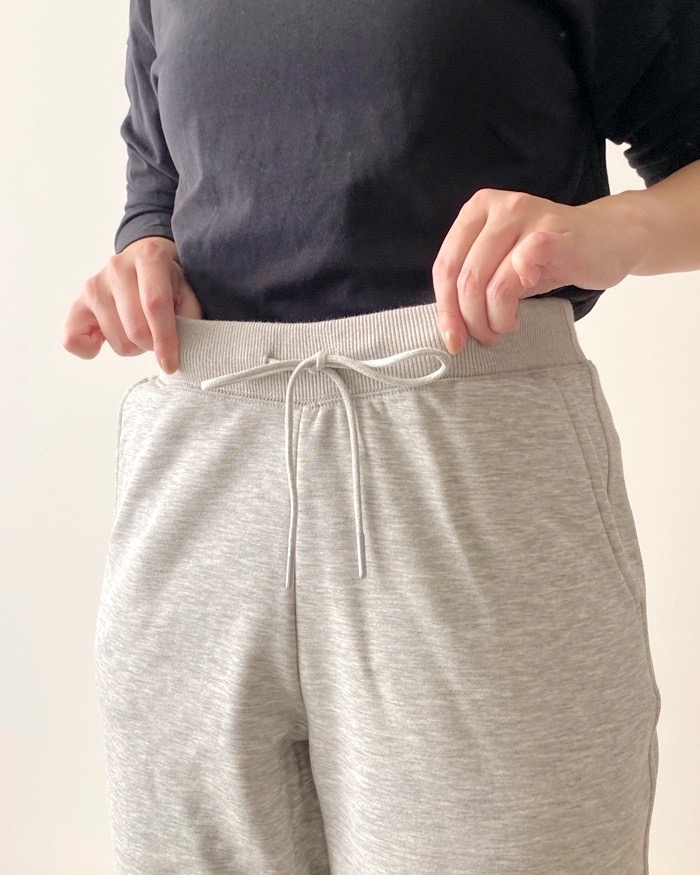 ユニクロのオススメのパンツ「ヒートテックボアスウェットパンツ（丈標準68～70cm）」