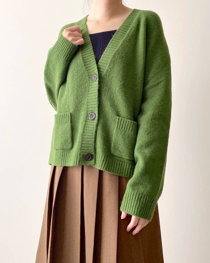 UNIQLO(ユニクロ)のおすすめアウター「スフレヤーンショートカーディガン(長袖)」