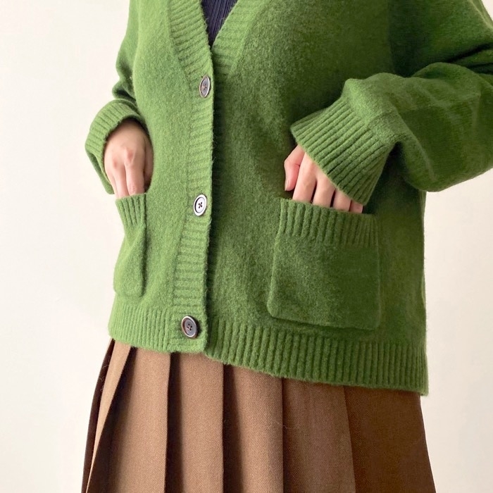 UNIQLO(ユニクロ)のおすすめアウター「スフレヤーンショートカーディガン(長袖)」