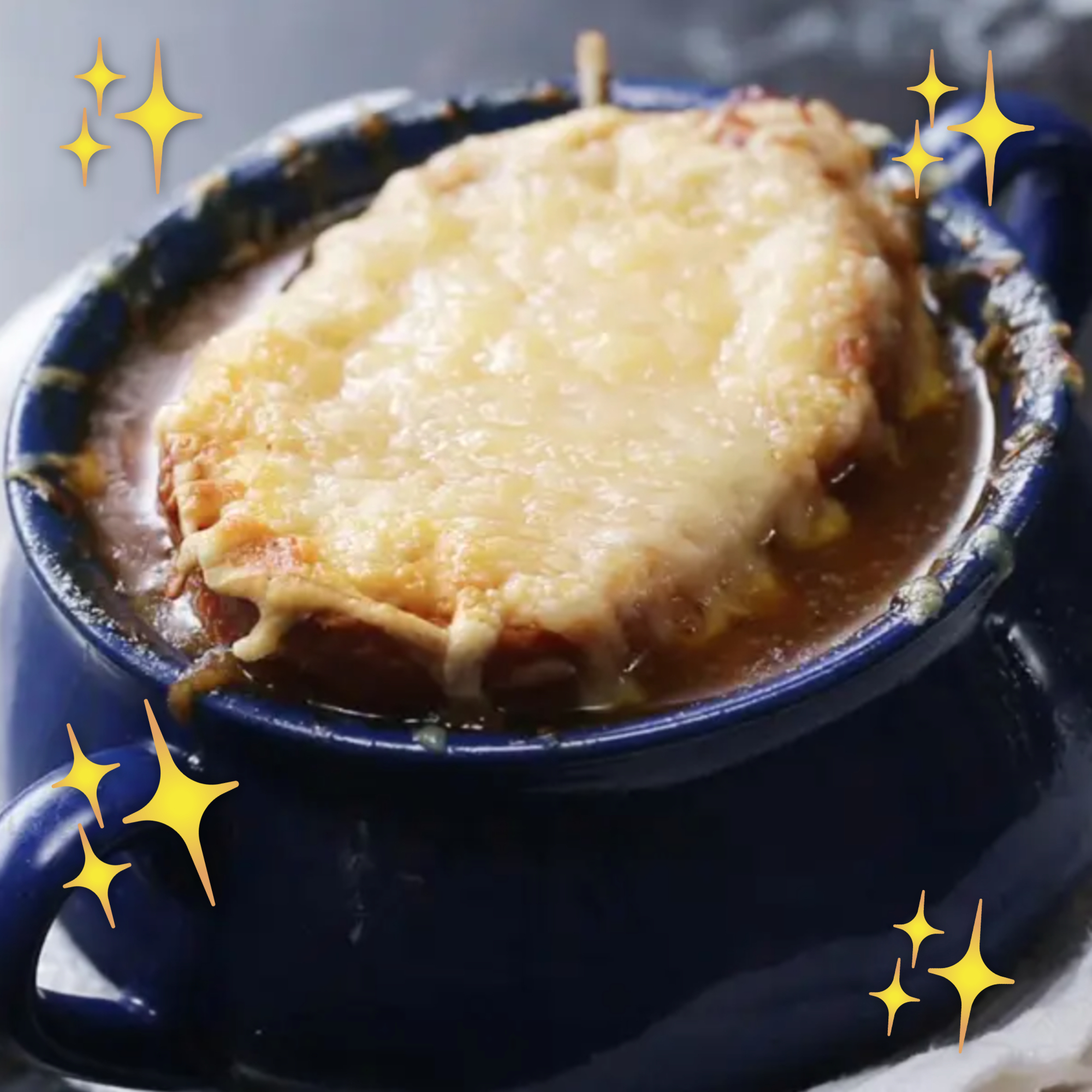 french onion soup close up