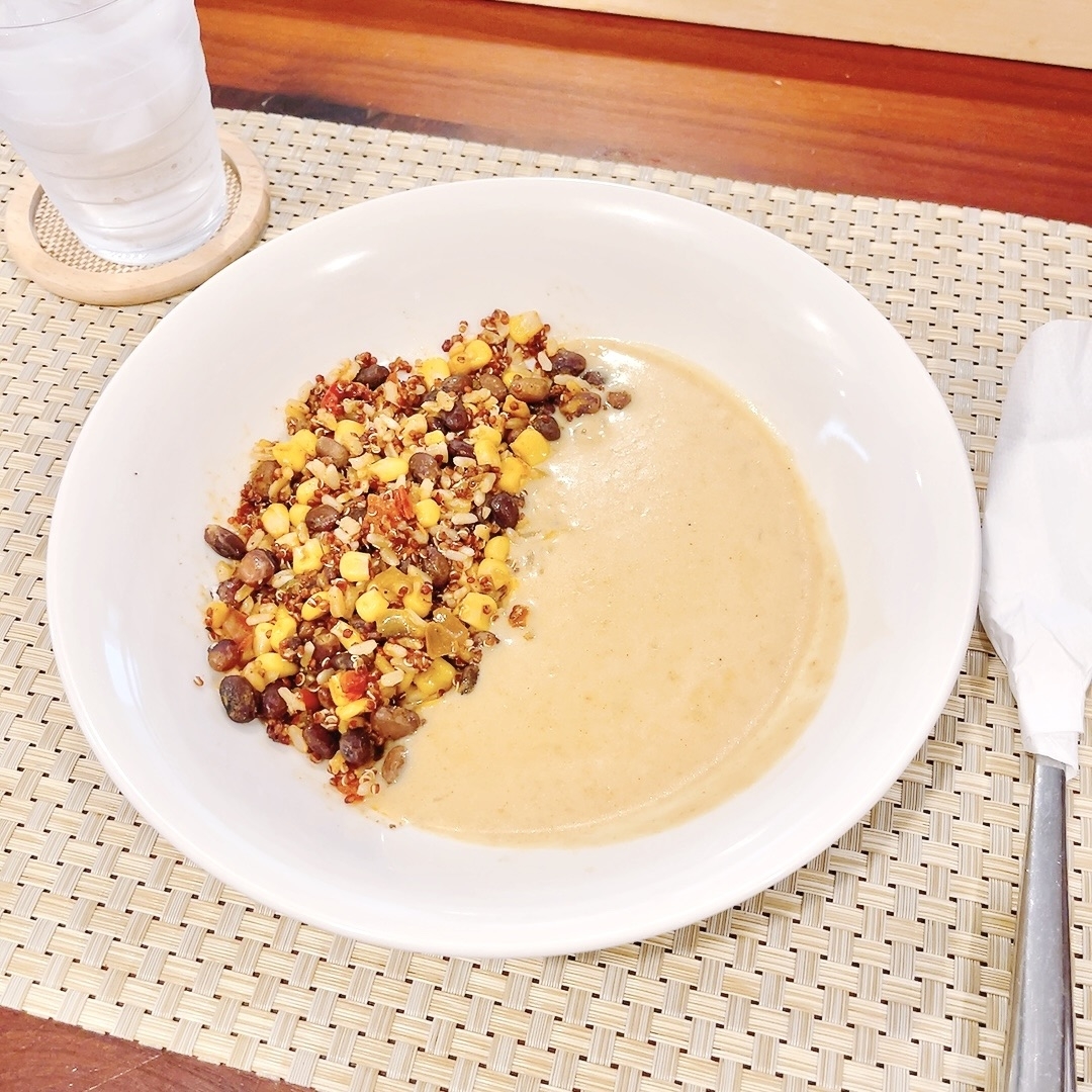 業務スーパーのオススメのフード「ブラウンライスサラダ」