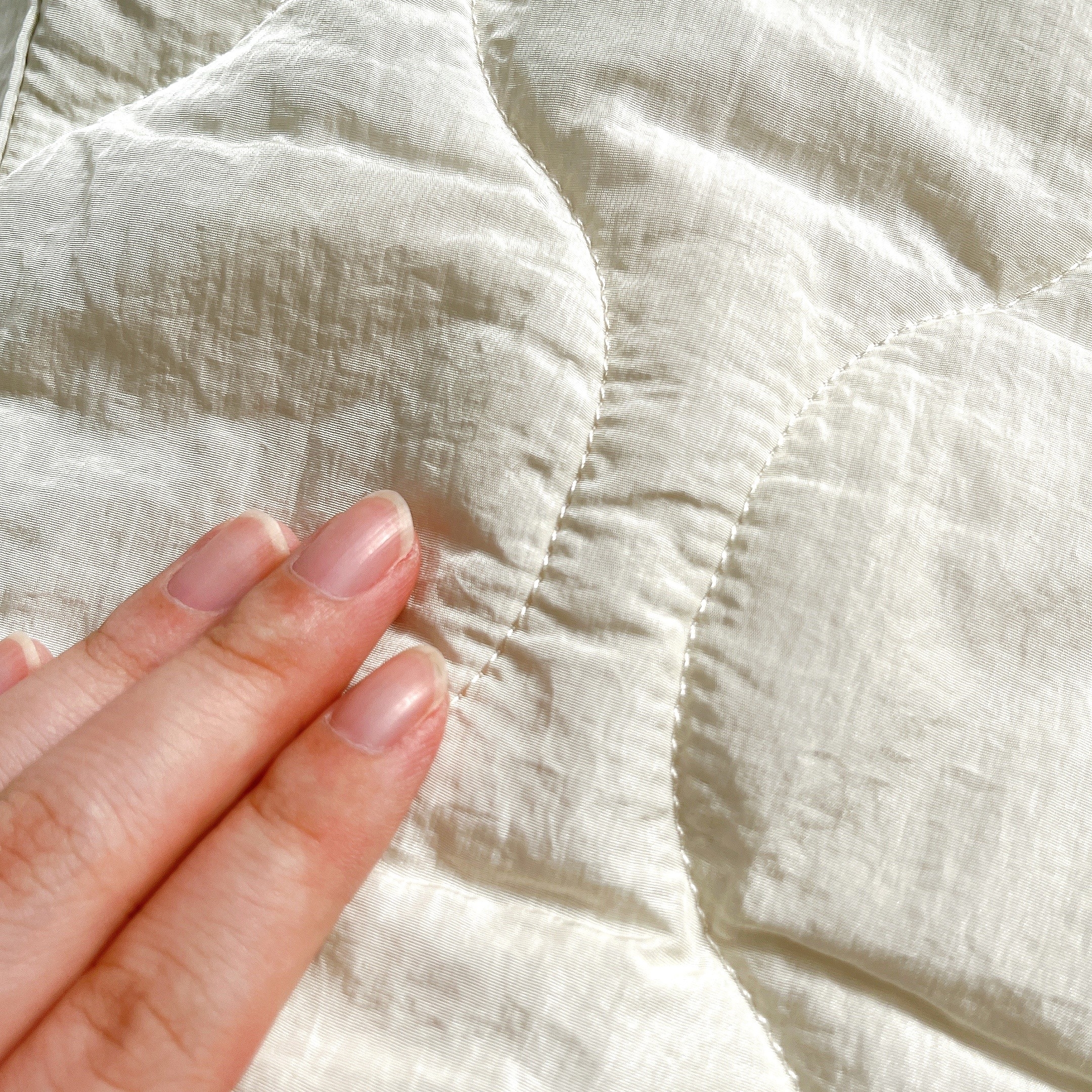 ニコアンドのオススメのバッグ「オリジナルロゴキルトショルダーバッグ」