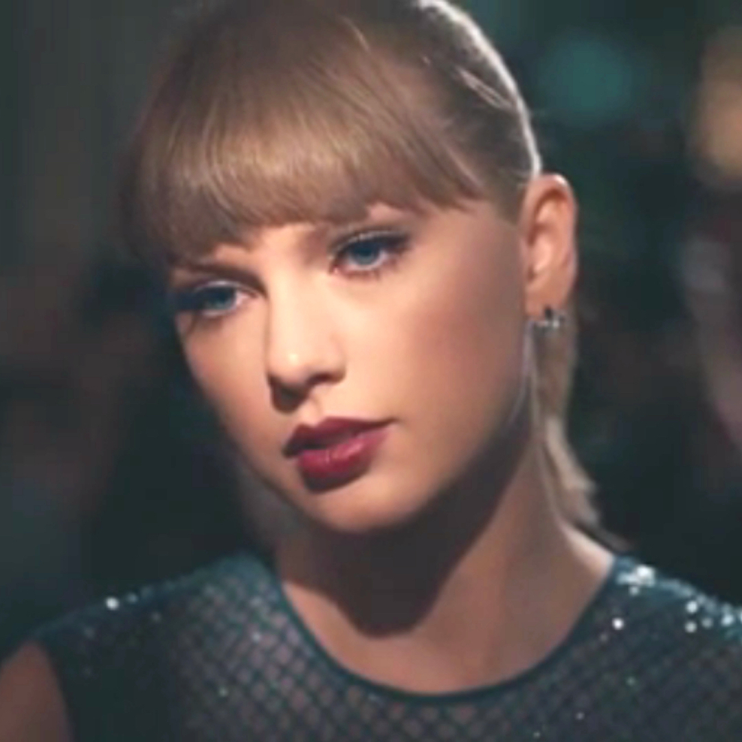 Taylor Swift in her "Delicate" music video