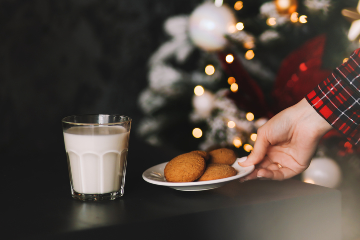 milk and cookies