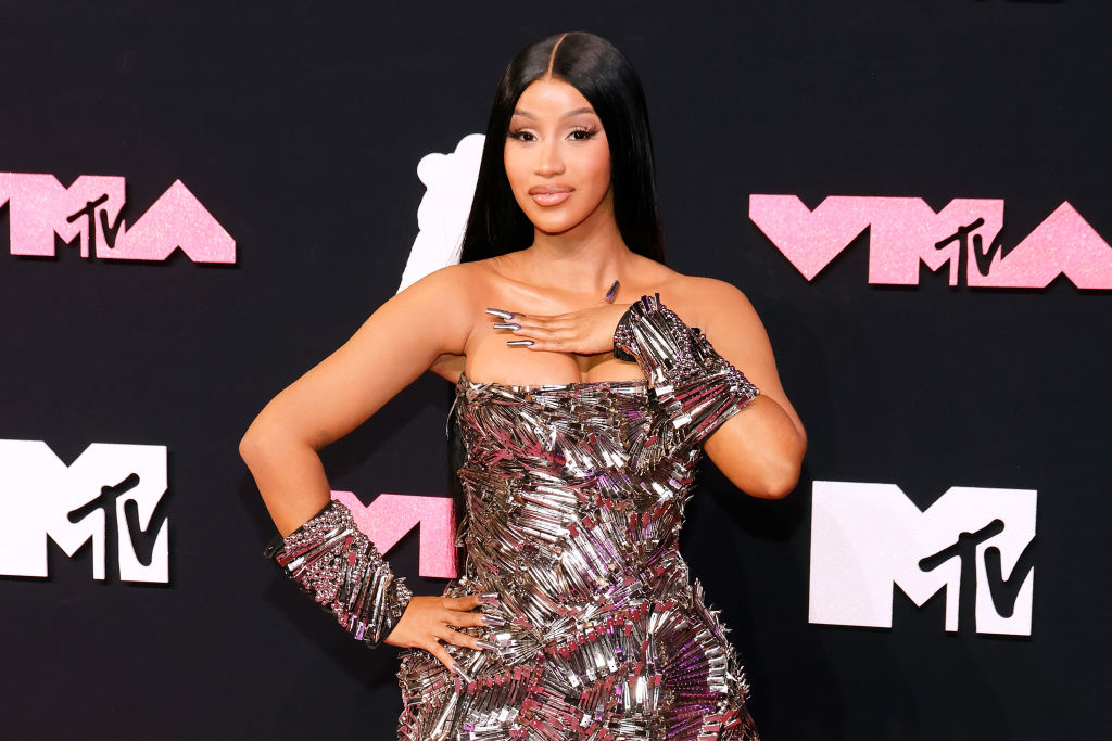 Close-up of Cardi at the MTV VMAs