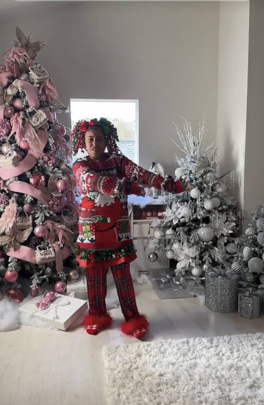 Kardashian christmas sweater shop