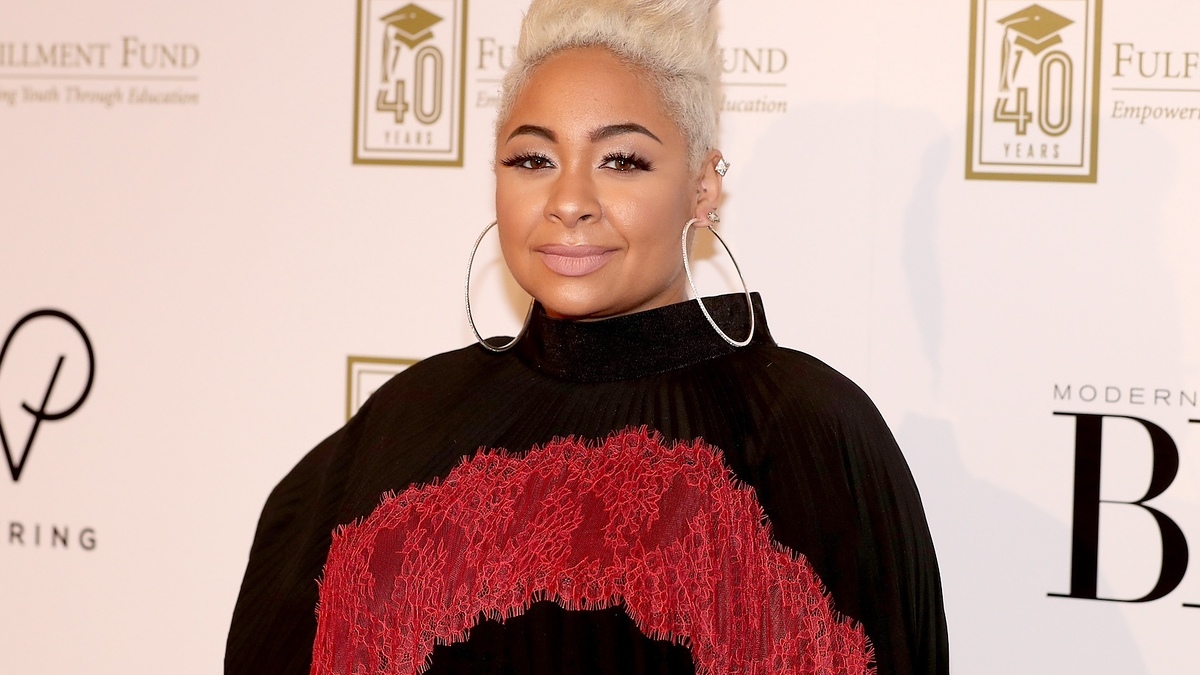 Raven-Symoné Reveals Her Younger Brother Died From Colon Cancer | Complex