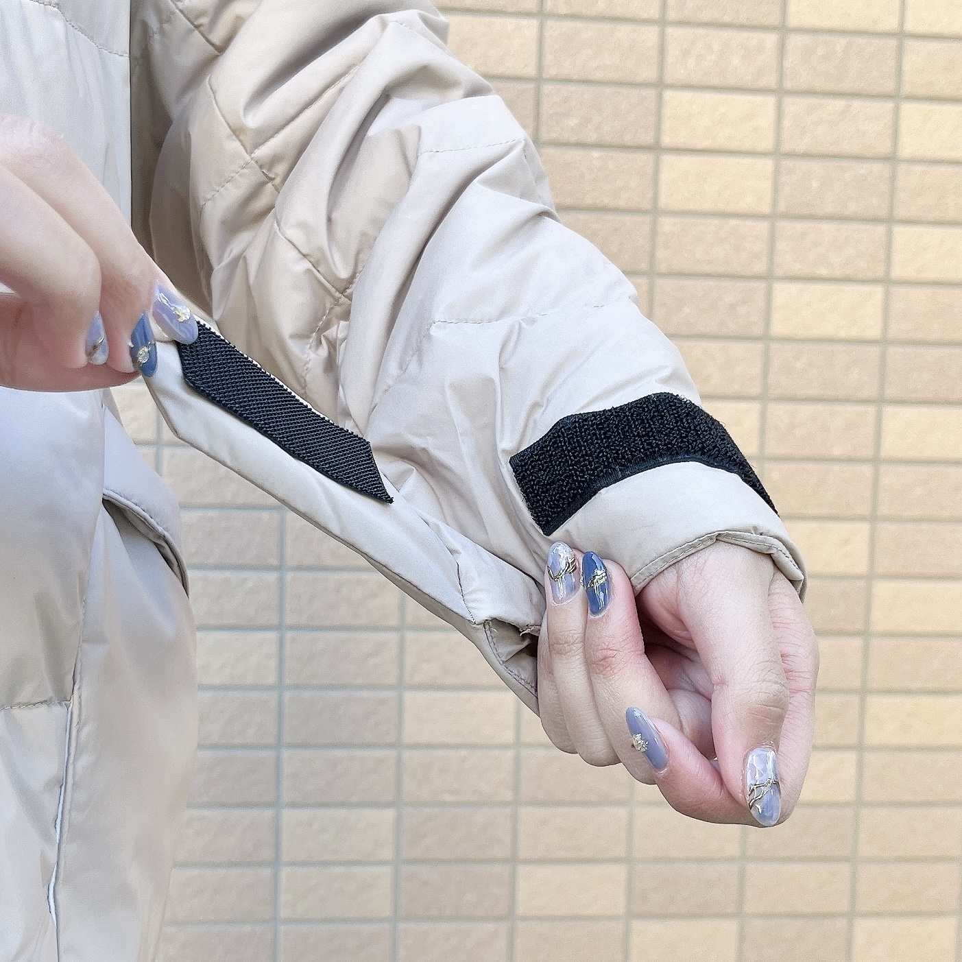 ワークマンのおすすめアウター「レディース洗えるフュージョンダウンジャケット」