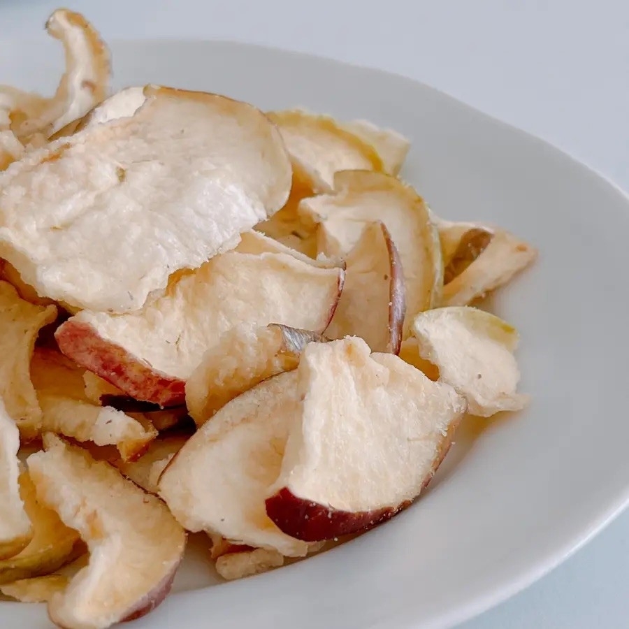 無印良品のオススメのお菓子「厚切りりんごチップ」