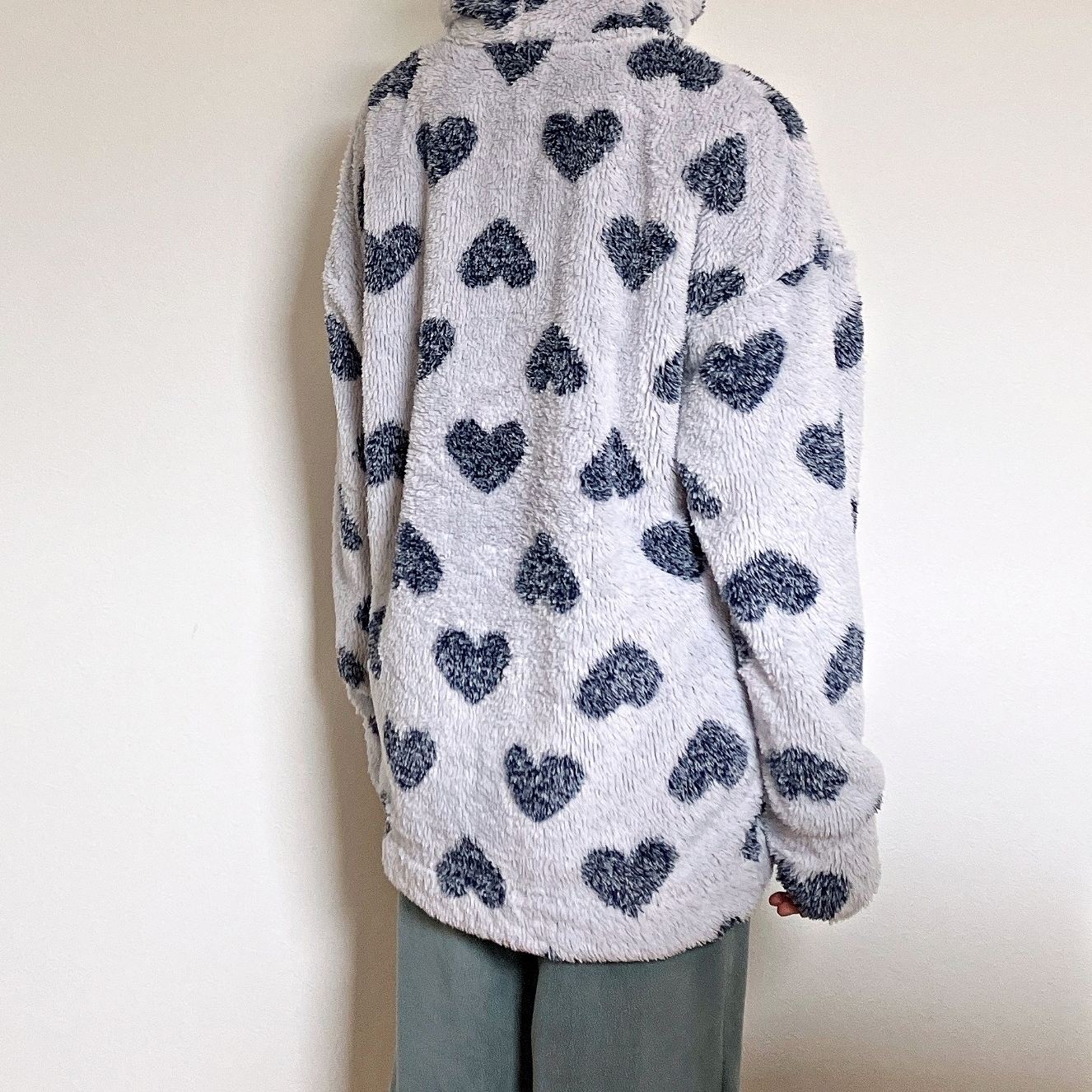 GU（ジーユー）のおすすめ部屋着「マシュマロフィールフルジップジャケット（長袖）（ハート）+X」