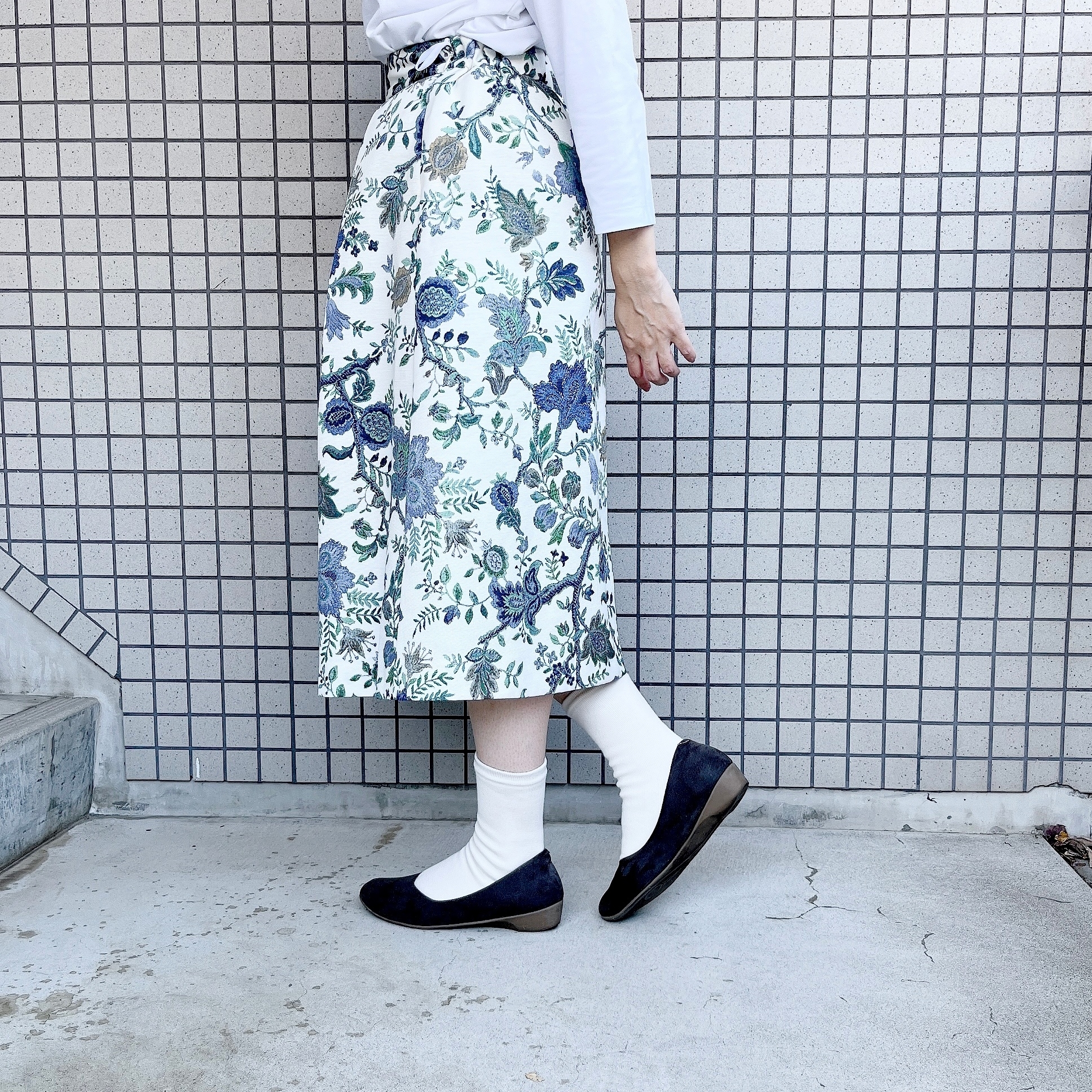 3COINS（スリーコインズ）のオススメグッズ「PREMIUM薄手裏起毛ソックス」のコーディネート