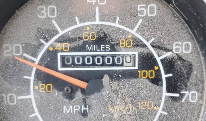 An odometer showing seven zeros