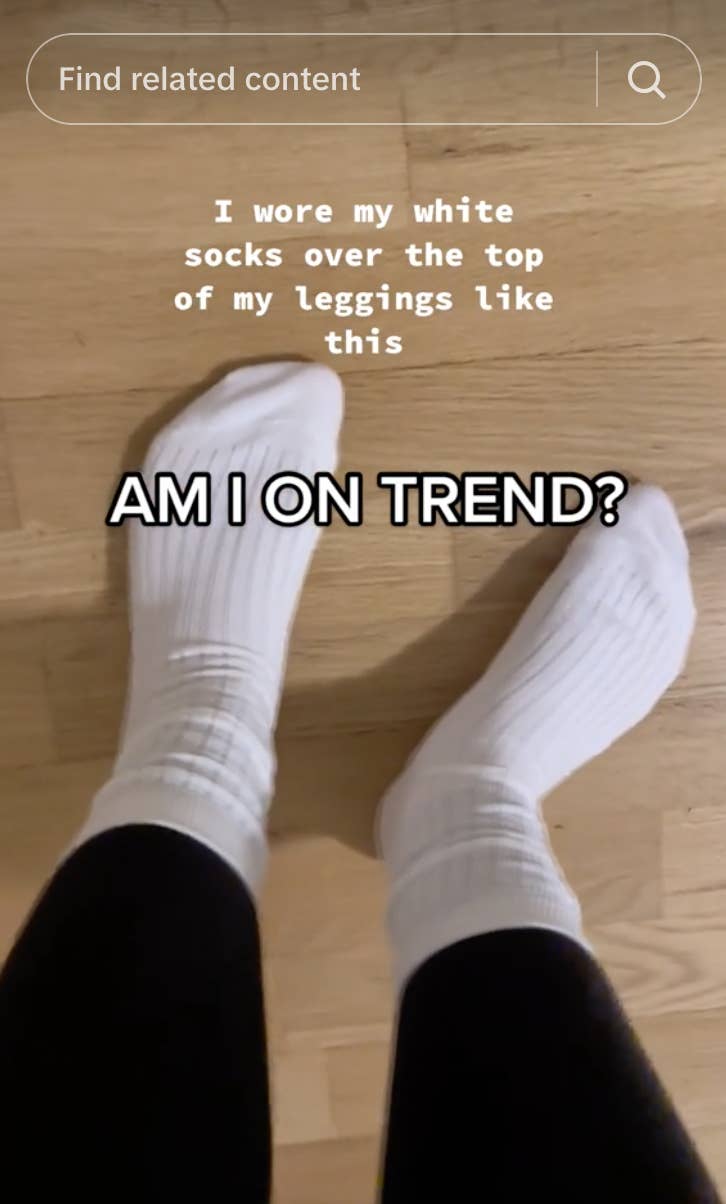 How to spot a millennial? You can tell by the length of our socks