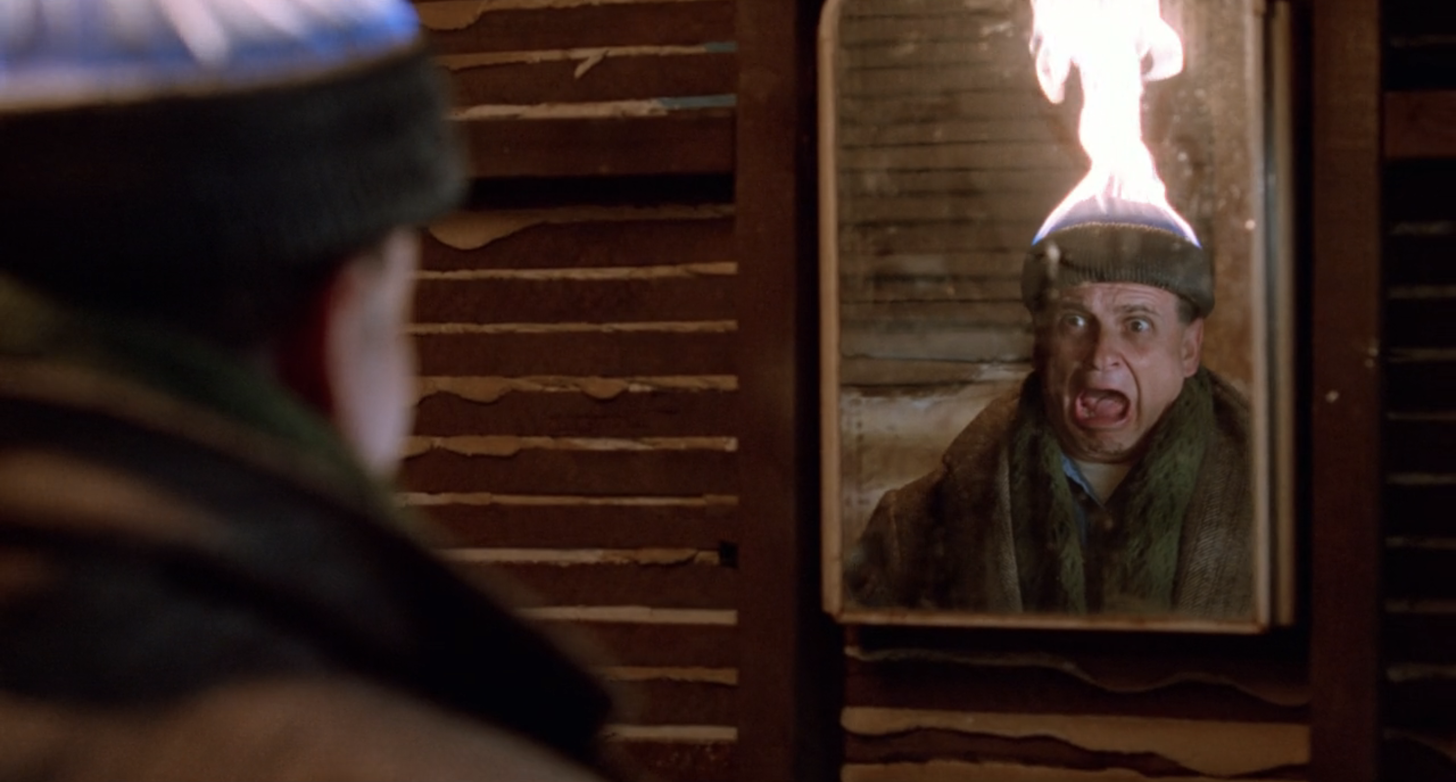 Screenshot from &quot;Home Alone 2&quot;
