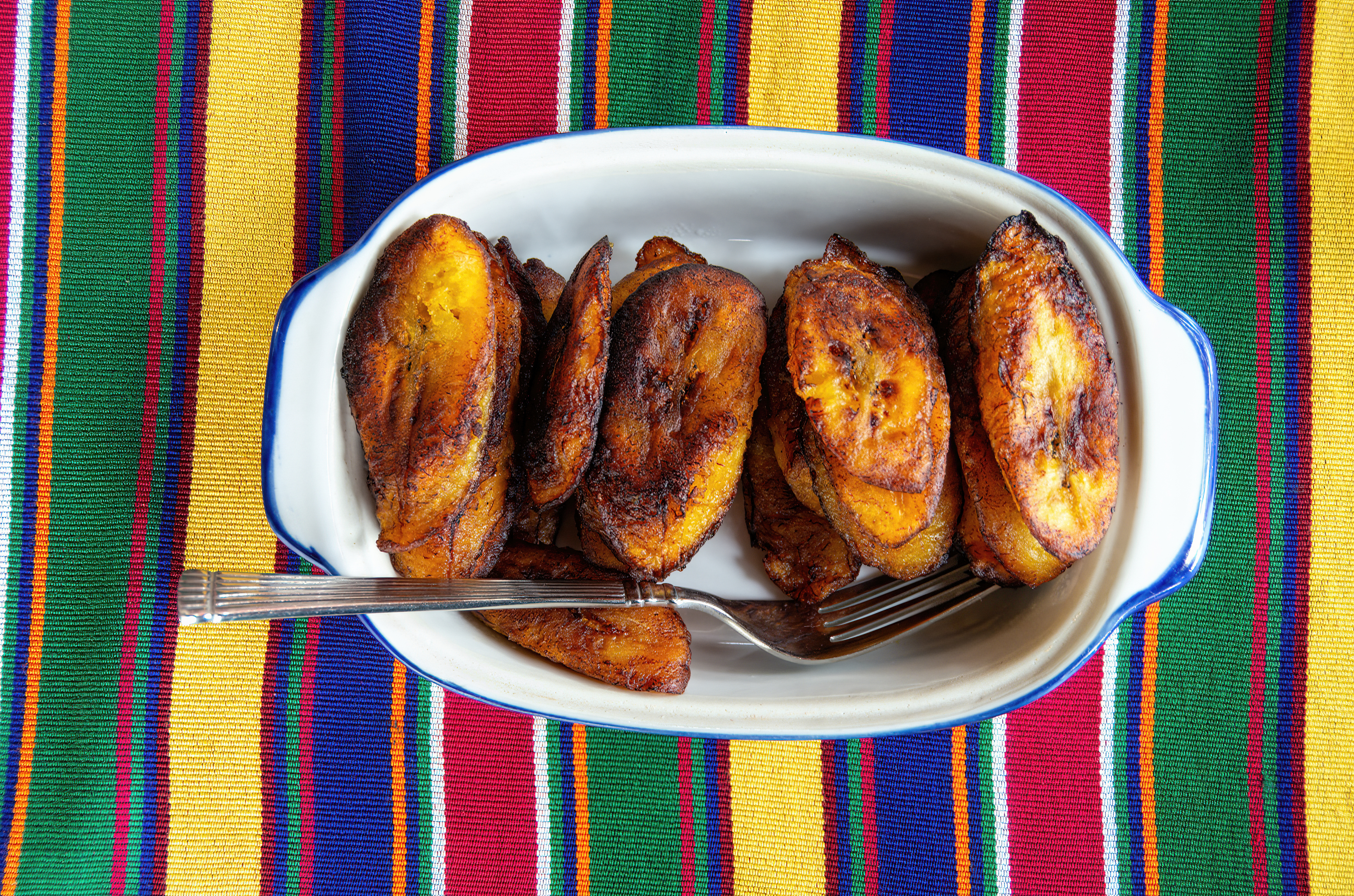 A dish of fried sweet plantains