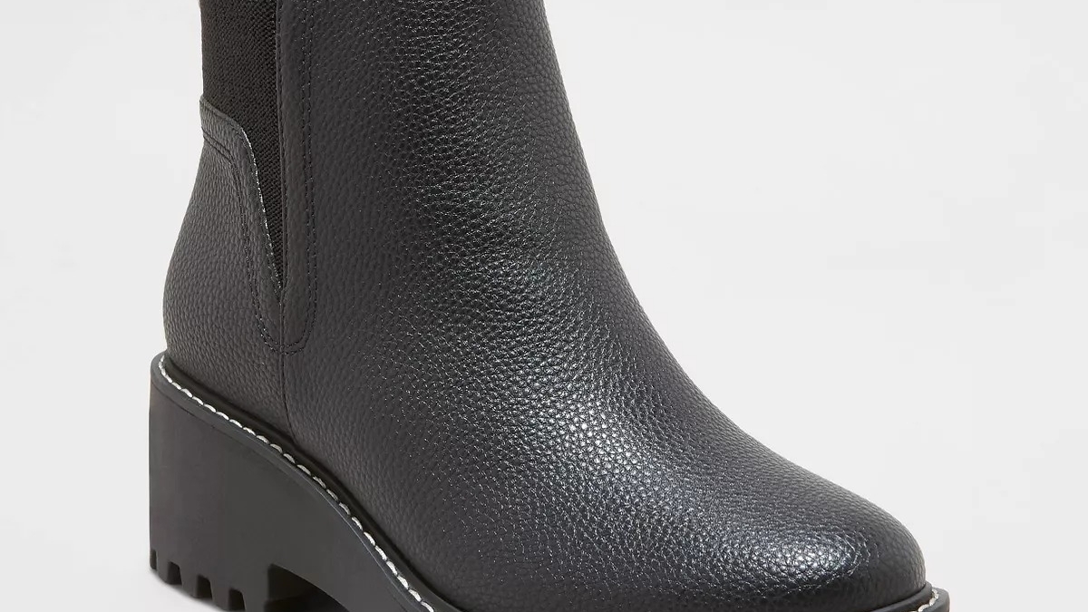 Target black best sale leather boots