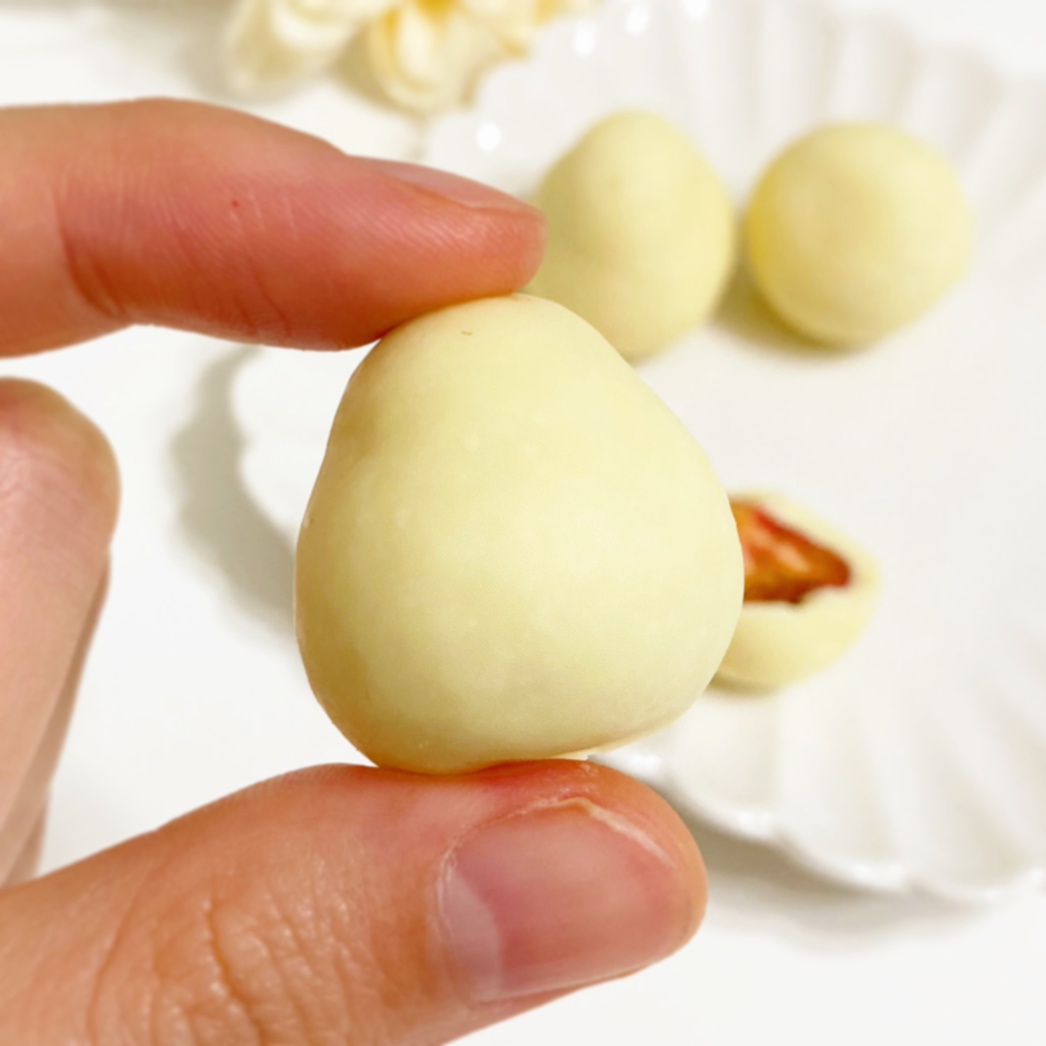 DAISO（ダイソー）の贅沢お菓子「まるごろっといちごちゃん ホワイトチョコ」