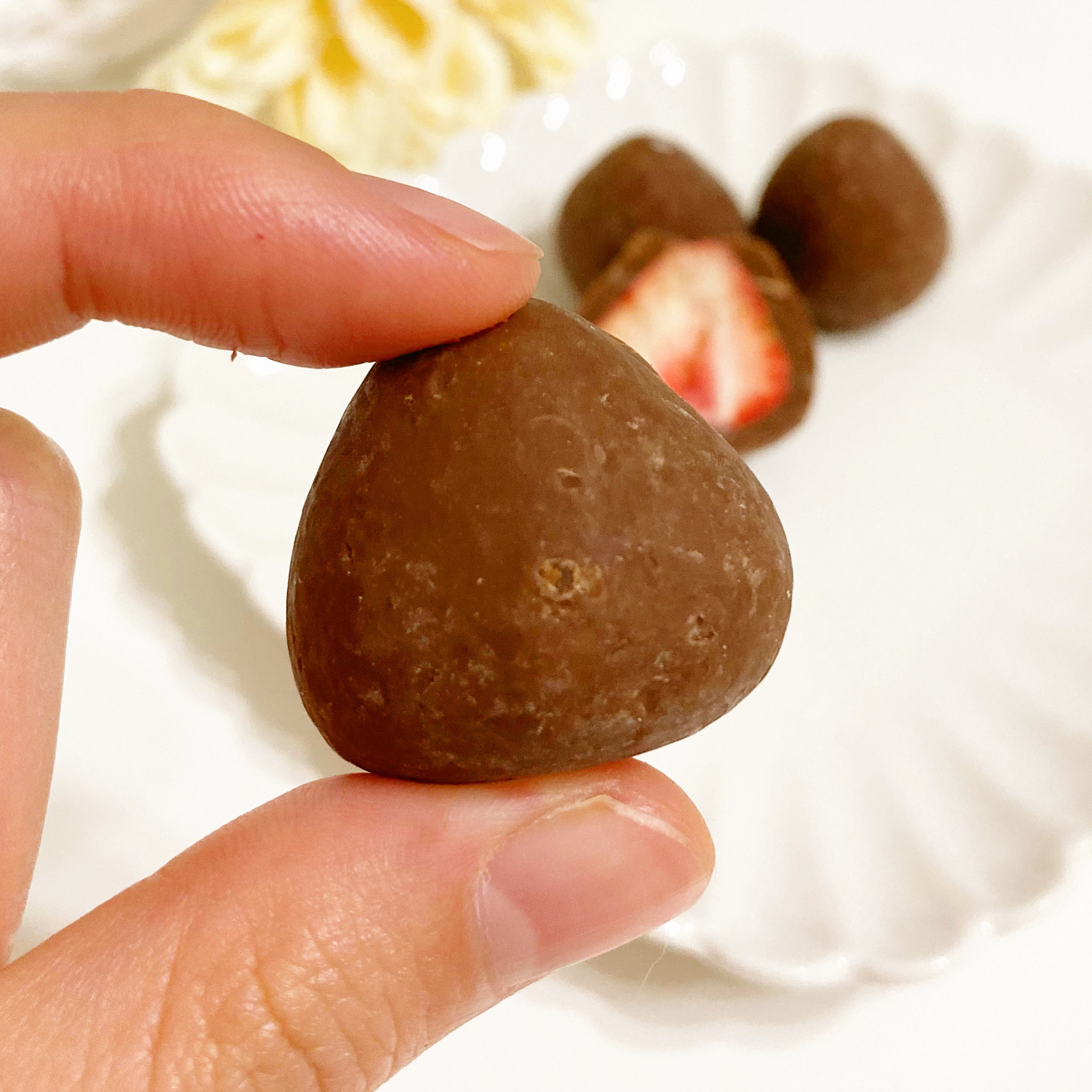 DAISO（ダイソー）の贅沢お菓子「まるごろっといちごちゃん ミルクチョコ」