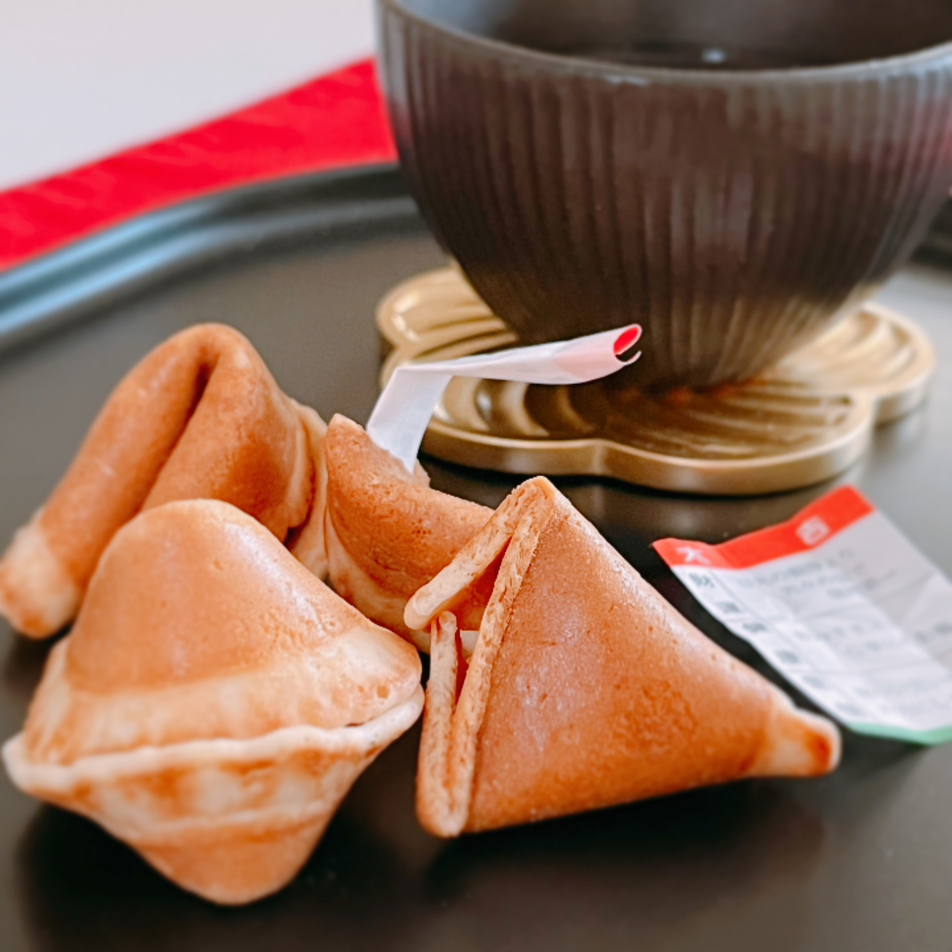 カルディのオススメスイーツ「銀座花のれん かわらおみくじせん」