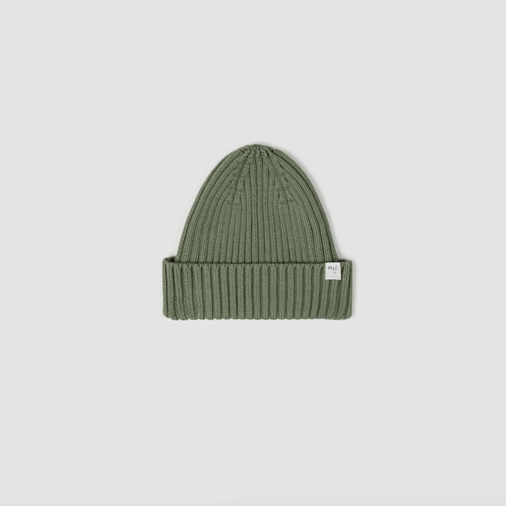 A green beanie
