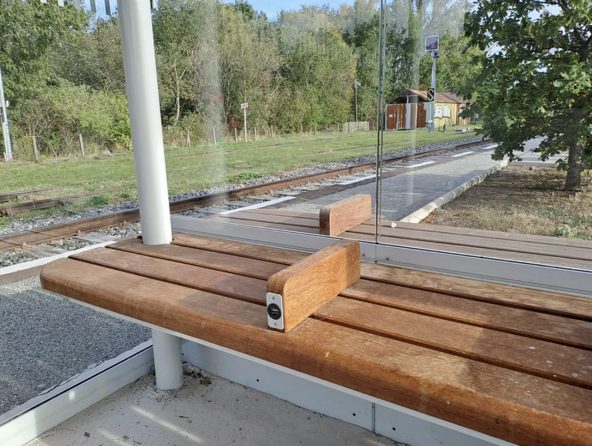 a charging bench