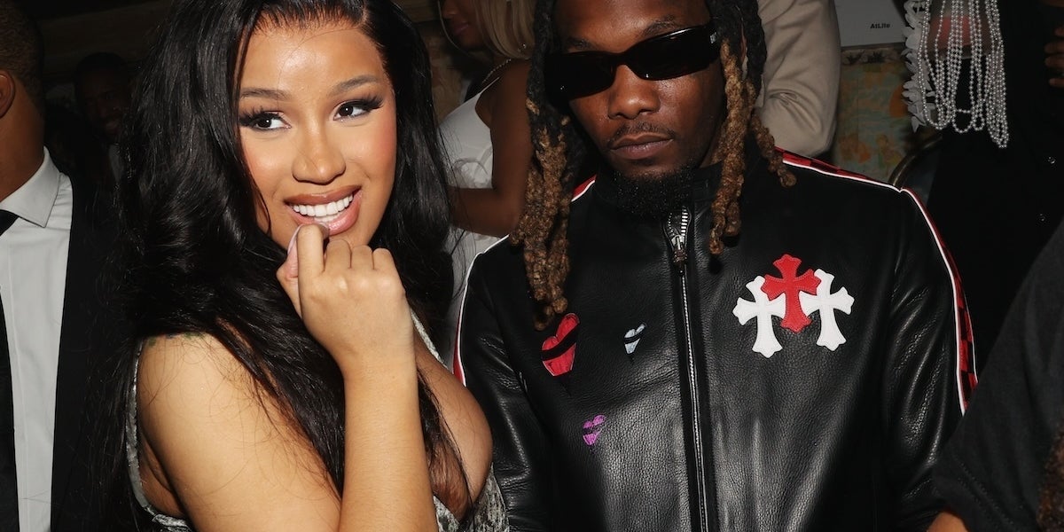 Cardi B & Offset Perform Separately at NYE Shows, Same Hotel - Vimarsana News