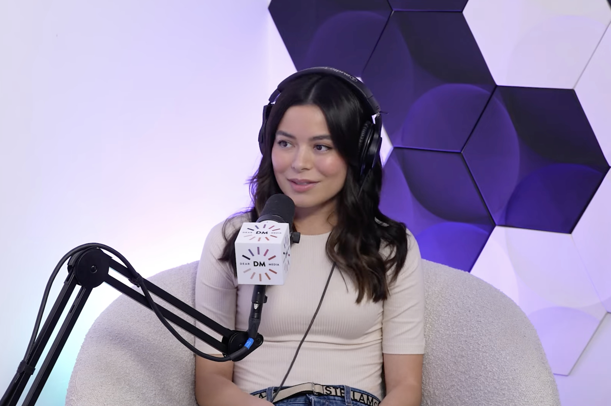 Miranda Cosgrove Opens Up About Never Trying Drugs or Alcohol | Complex