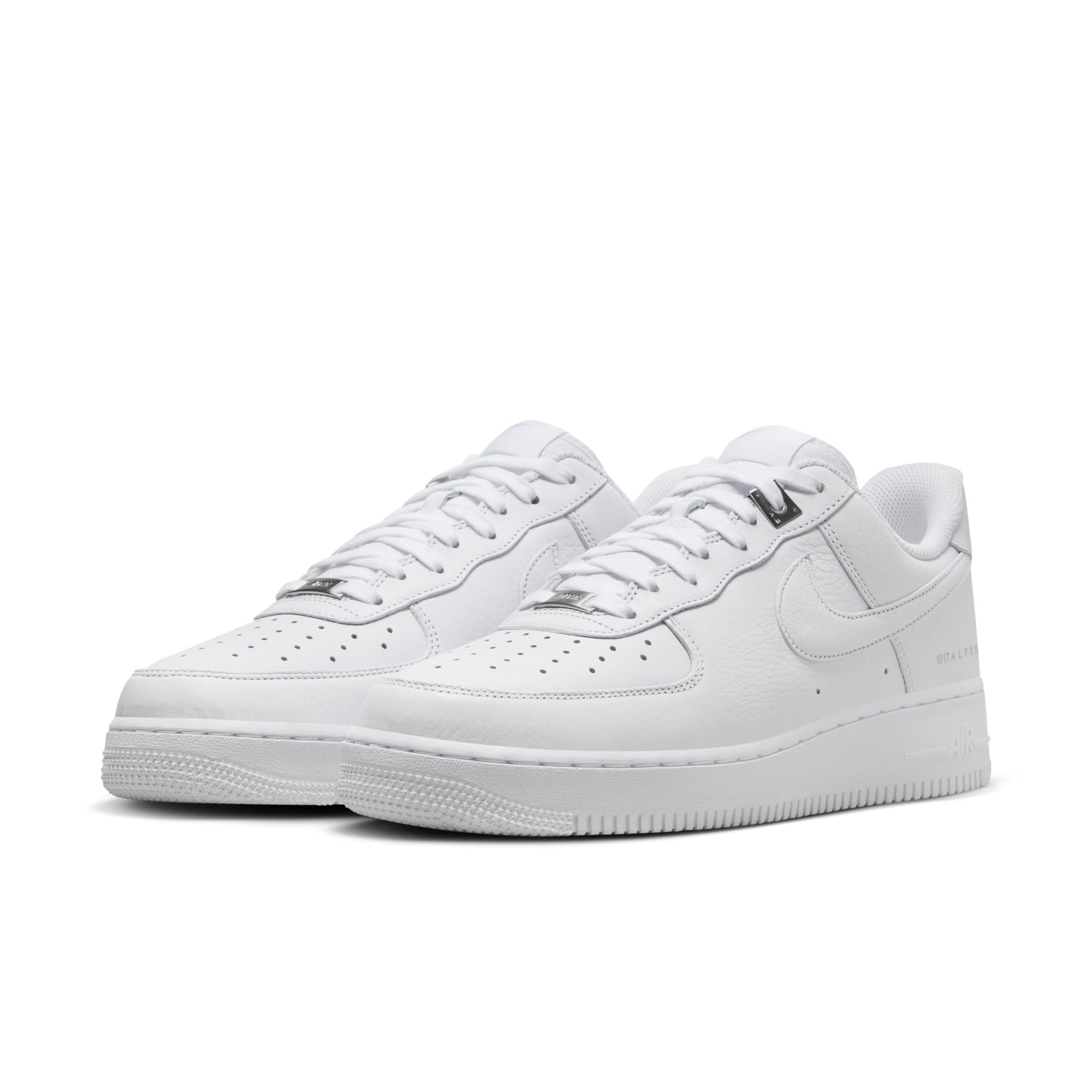 Nike air hotsell force one buzz