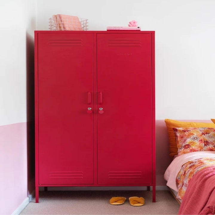26 Helpful Organization Solutions For Cluttered Spaces