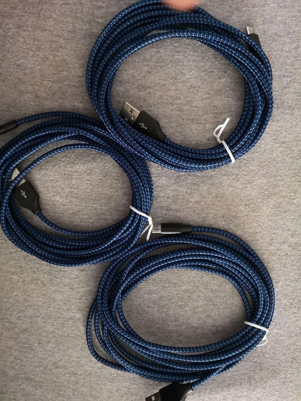 Reviewer&#x27;s photo of cords